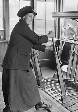 Interior of a Great Central box near Annesley, England (September 1918)