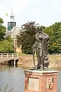Statue of Egmont, Egmond Castle, Egmond aan den Hoef (bronze)