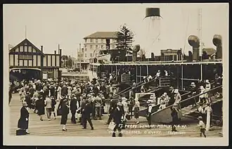 Dee Why at Manly Wharf between 1930 and 1937