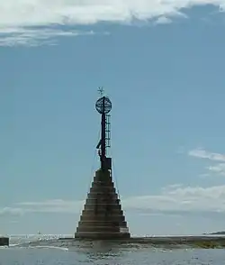 Plymouth breakwater: the eastern beacon