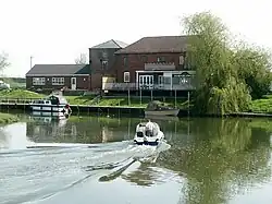Riverside pub at Dogdyke, junction with the Horncastle Canal