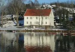 View of a coastal house at Sundene