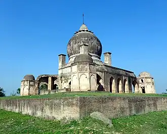 The Tomb of Nawāb Muḥammad Khān Bangāsh in Farrukhabad