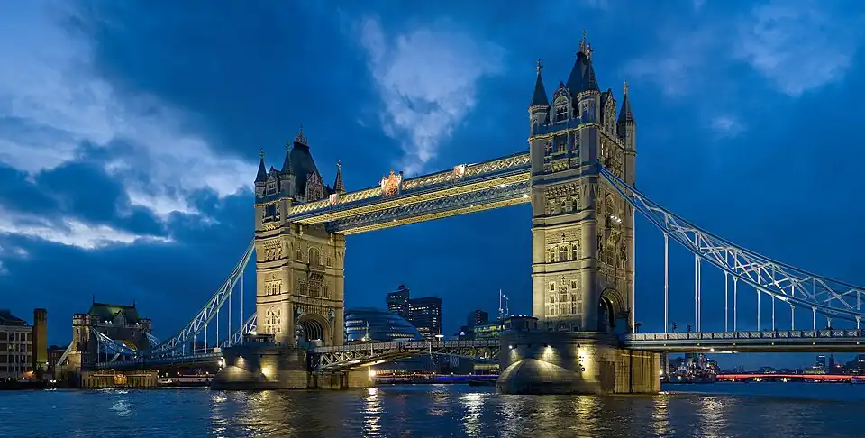 Tower Bridge, by Diliff