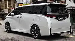 Rear view (Vellfire)