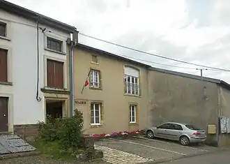 The town hall in Urville