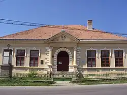 House in Valea Strâmbă