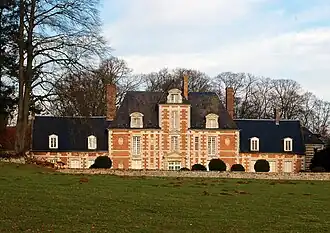 The chateau in Vauchelles-lès-Domart