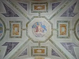 The atrium ceiling fresco, with the allegory of Fortuna attributed to Giovanni Battista Zelotti