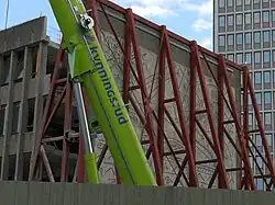 The short wall with The Fisherman during dismantling